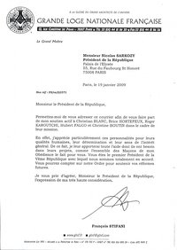 Quand des francs-maçons soutiennent l'Elysée