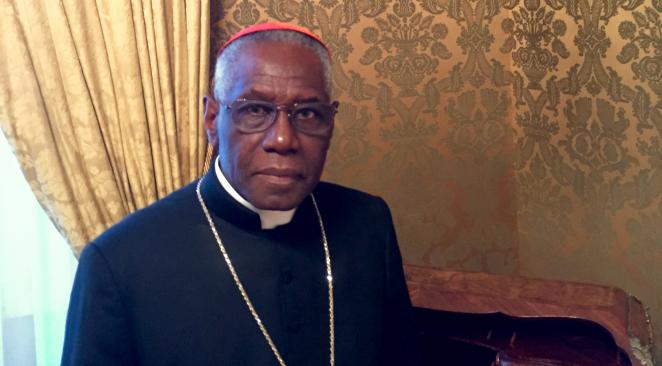 Cardinal Sarah :  "Je veux rappeler aux Français qu'ils sont chrétiens même s'ils ne veulent pas le savoir et qu'ils n'aiment pas l'entendre"